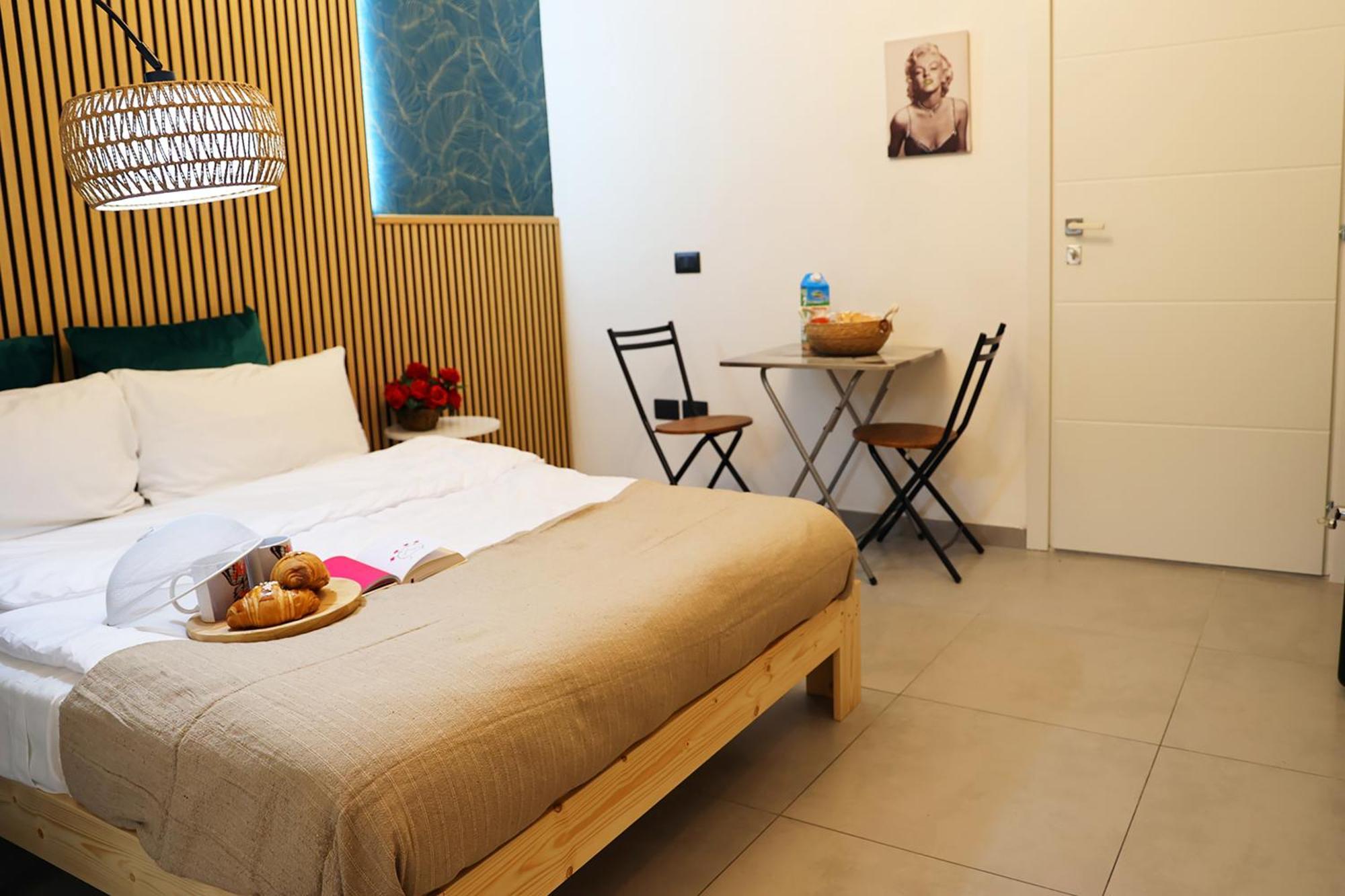 Appartamento Milly'S House Napoli Esterno foto