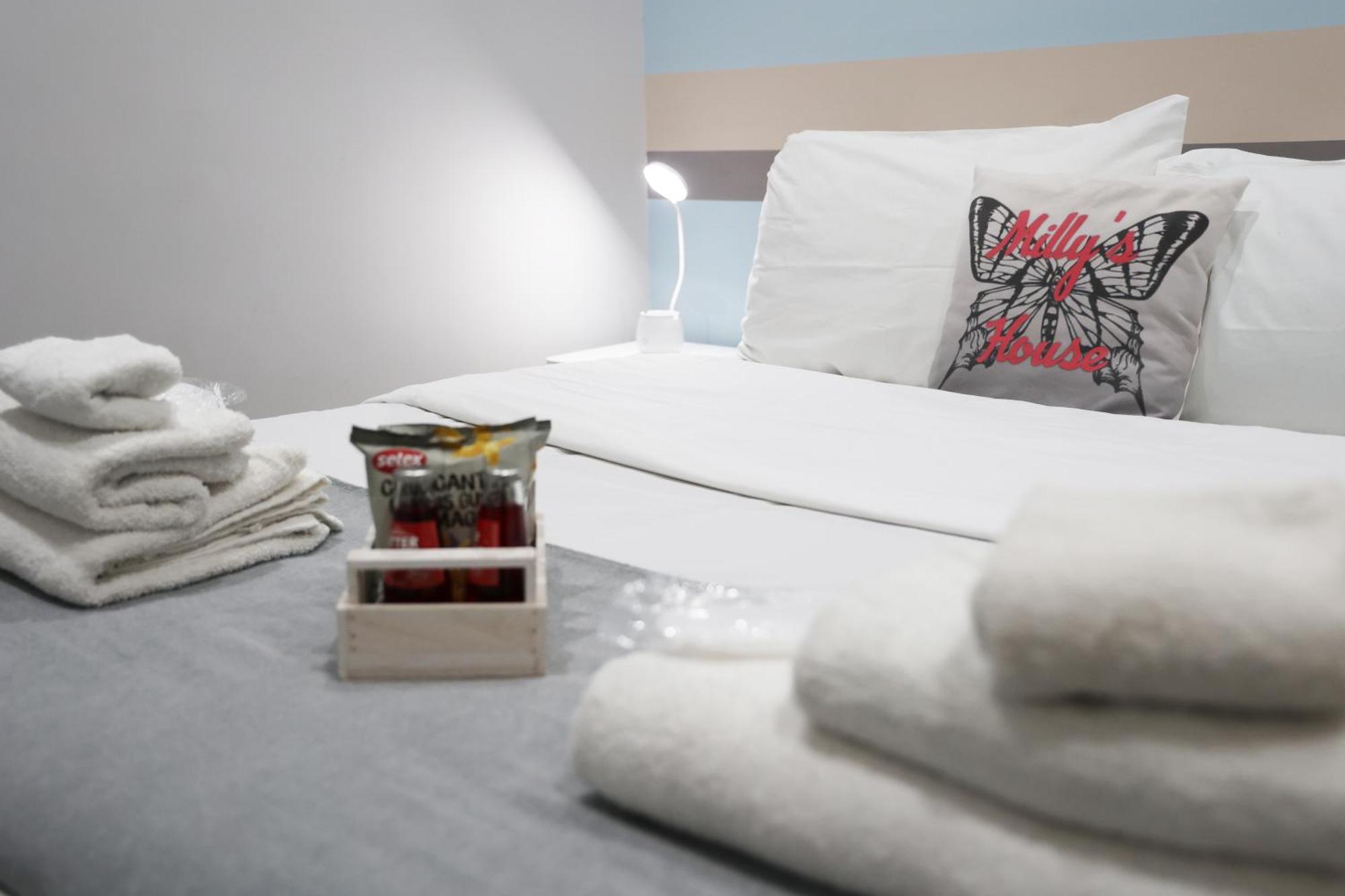 Appartamento Milly'S House Napoli Esterno foto